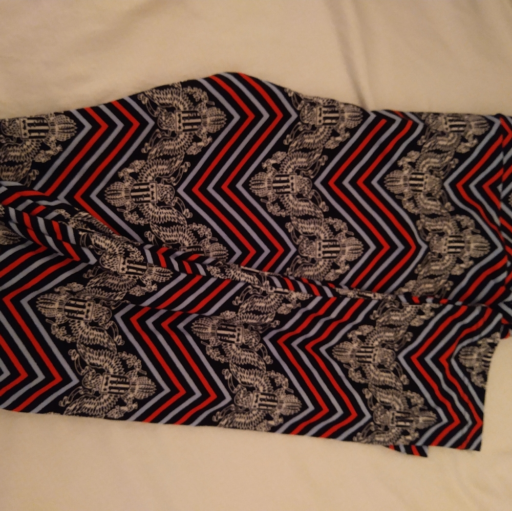 Lularoe OS Americana leggings